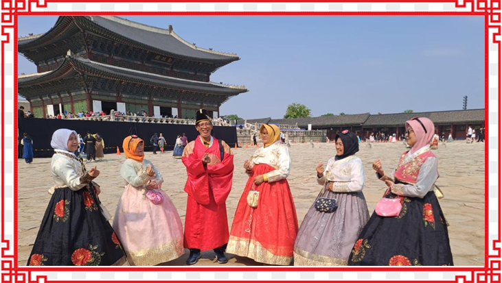 Kabar dari Korea Selatan: Serunya Memakai Hanbok di Istana Changdeokgung Situs Warisan Budaya Dunia Kabar dari Korea Selatan: Serunya Memakai Hanbok di Istana Changdeokgung Situs Warisan Budaya Dunia